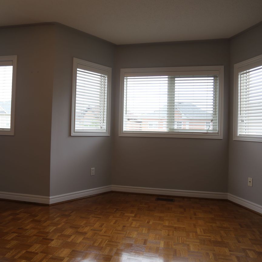 For Lease - 343 Vellore Avenue, Vaughan, Ontario - Photo 1