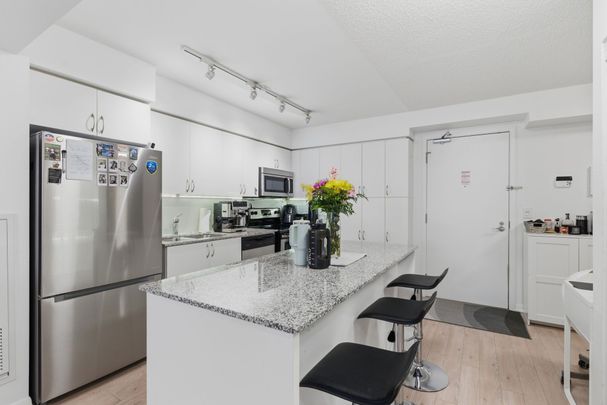 For Lease - 800 Lawrence Avenue Unit# 304, Toronto, Ontario - Photo 1