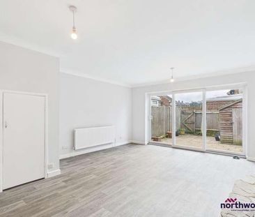 Wilton Avenue, Hampden Park, Eastbourne, BN22 - Photo 1