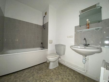 Location Appartement 1 pièce 26m² BESANCON 25000 - Photo 4