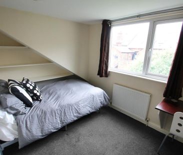 4 bedroom house share to rent - Photo 2