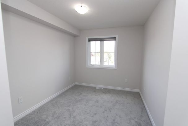 677 Park Rd N #131- Lease - Photo 1