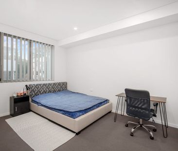 Stylish One-Bedroom Apartment in Convenient Pennant Hills Location - Photo 3