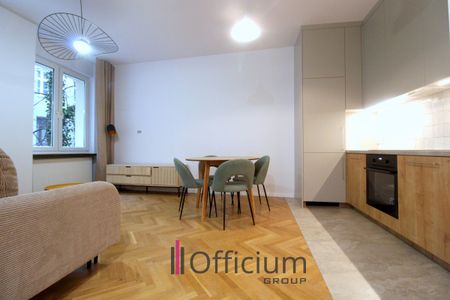 Śliczne mieszkanie w uroczej kamienicy w centrum. - Photo 4