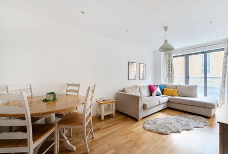 1 Bedroom - Photo 5