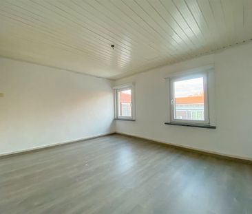 RIJWONING MET 2 SLAAPKAMERS, TUIN EN GARAGE - Photo 1