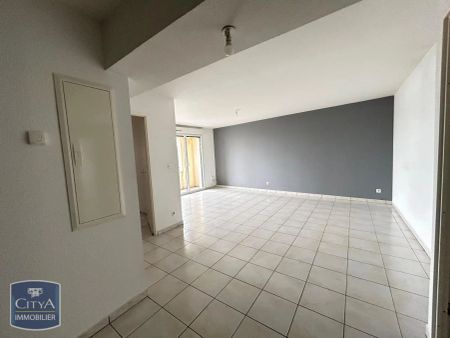 Appartement à louer 3 pièces 65.3m² - Photo 2