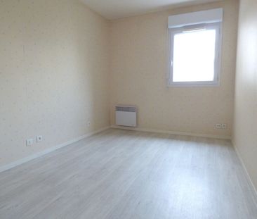 Location Appartement 3 pièces 69m² - Photo 2