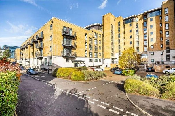 Glaisher Street, Stretton Mansions Glaisher Street, SE8 - Photo 1