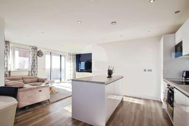 Ashwell House, Healum Avenue, Southall, UB2 - Photo 1