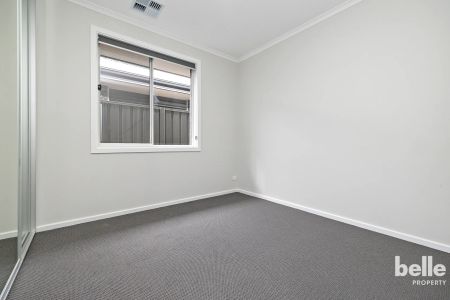 Modern Family Home with Space & Comfort in Angle Vale - Photo 2