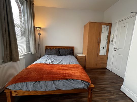 Ashley Road, Poole, Dorset, BH14 - Photo 1