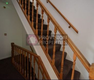 5 Bedroom Houses to Rent in Leeds - Photo 4