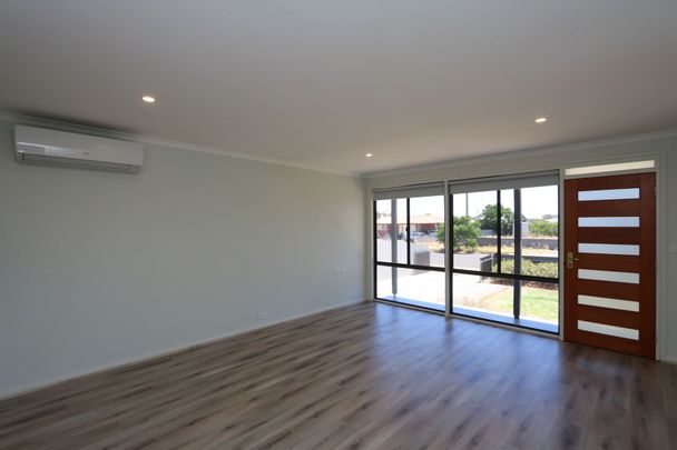 7 Tuart Street - Photo 1