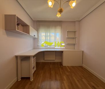 Alquiler Chalet Pareado en Casco Urbano, Villaviciosa De Odón - Photo 6