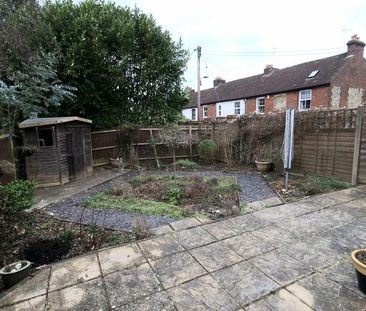 2 bedroom semi-detached house to rent - Photo 2