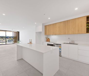 New 3 Bedroom 2nd Floor Apartment with Hinterland Views - Photo 5