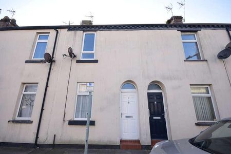 Silverdale Street, Barrow-in-furness, LA14 - Photo 2