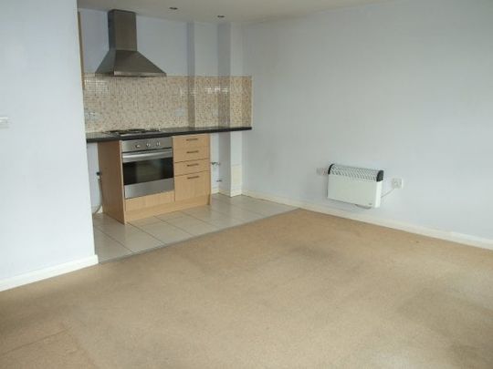 Roseberry Court, Roseberry Avenue, Benfleet, Property for rent - Photo 1