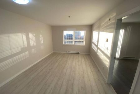 #403-121 East 12th Street, North Vancouver - Photo 2