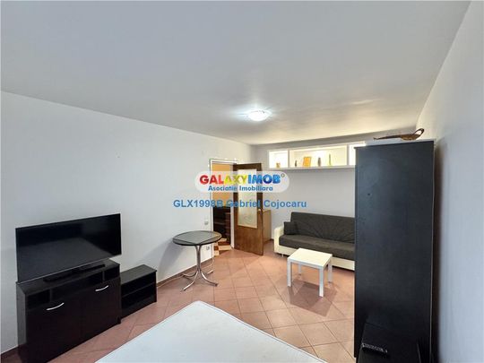 garsoniera mobilata | bloc mixt vis a vis Mega Mall - Fotografie 1