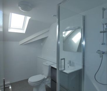 Location Appartement 3 pièces 66m² AIX LES BAINS 73100 - Photo 3