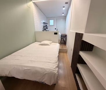Calle de Bolivia, Madrid, Community of Madrid 28016 - Foto 3