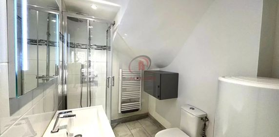 Location Appartement 1 pièce 23m² EVENOS 83330 - Photo 2