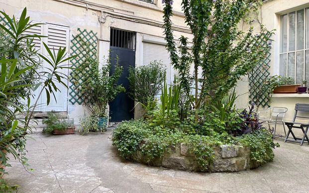 Appartement à louer 2 pièces • Paris 11 - Photo 1