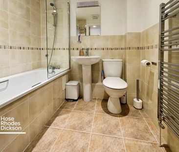 2 bedroom apartment to rent - Photo 3