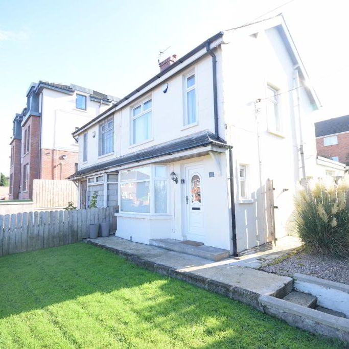 13 Ballygowan Road, Belfast, BT5 7LH - Photo 1