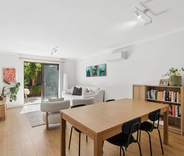 STUNNING 3x1 IN SOUGHT AFTER MOSMAN PARK ! - Photo 3