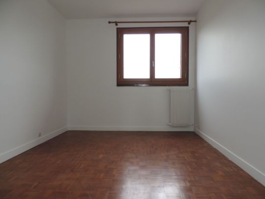 Location Appartement Rosny-sous-Bois (93110) Centre ville - Photo 1