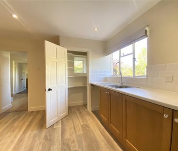 4 bedroom detached house to rent - Photo 5