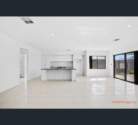26 Kitaakari Crescent, Baldivis, WA 6171 - Photo 1