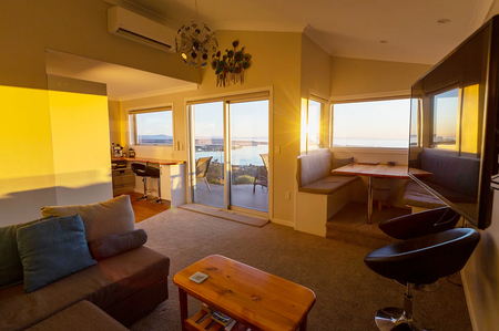 Penthouse flat. Amazing sea & mountain views - Photo 4