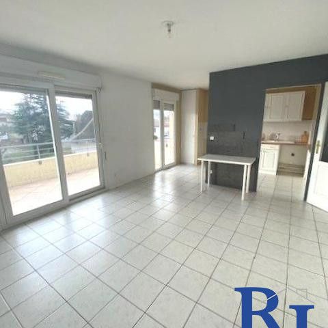 Location Appartement 3 pièces 70m² ECHIROLLES 38130 - Photo 1