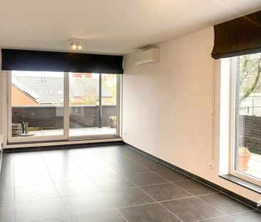 Stijlvol duplexappartement met 2 autostaanplaatsen in Lummen - Foto 3