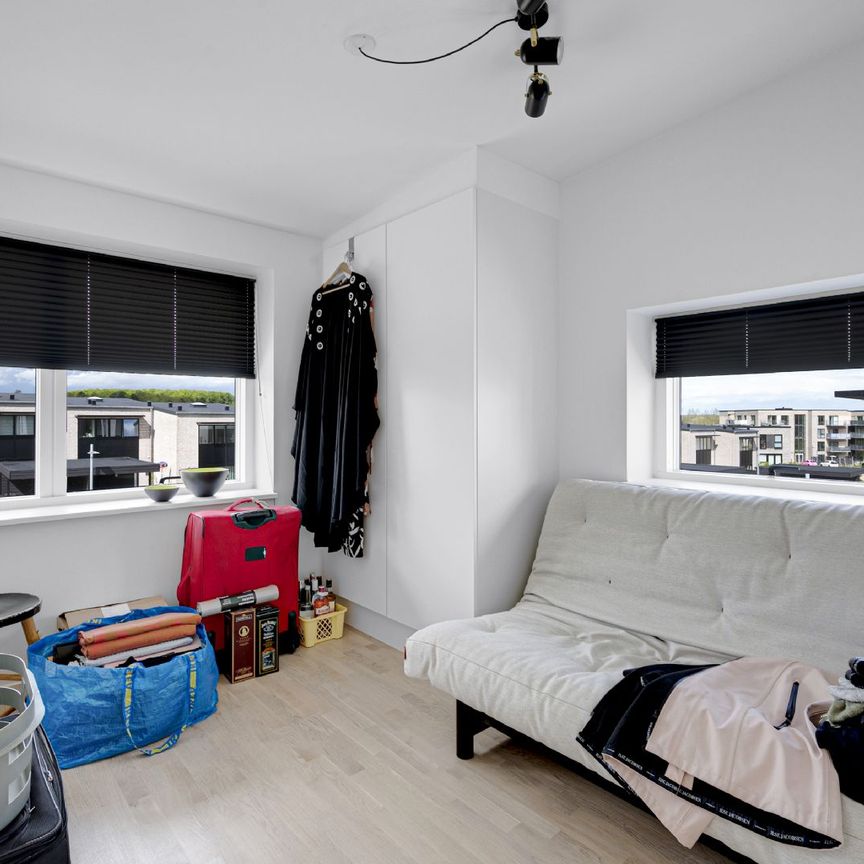 Skønt 4-værelses rækkehus på Marshalls Allé - Photo 1