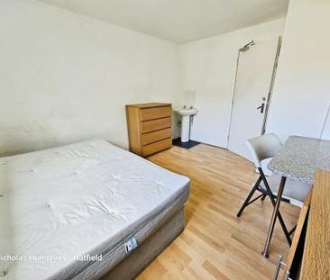 High Dells, Hatfield, AL10 - Photo 5