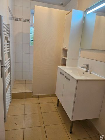 LAILLE – Quartier Bout de Lande T3 disponible - 725 euros - Photo 5