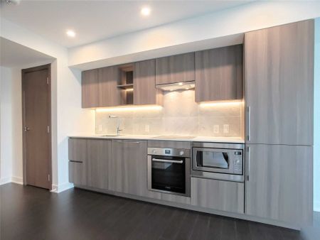 For Lease - 17 Bathurst Street Unit# 3509, Toronto, Ontario - Photo 3