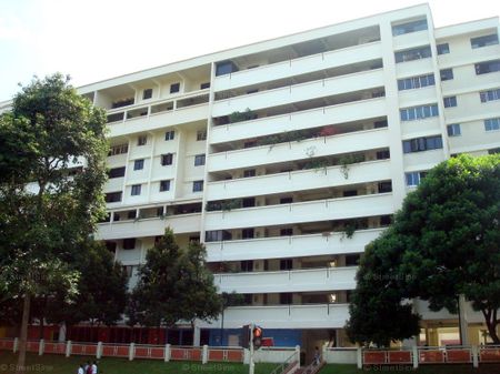 Blk 122 Yishun Street 11 (Yishun), HDB 4 Rooms - For Rent - Photo 4
