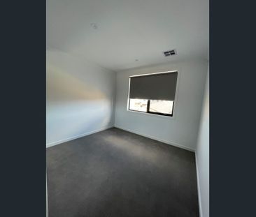 For private inspections please contact catie@sweeneyea.com.au. - Photo 6