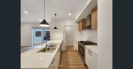 Quality, Family Home! - Photo 4