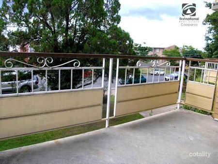 "Walk to everything. Come home to comfort." - Photo 5