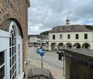 Long Street, Dursley - Photo 3