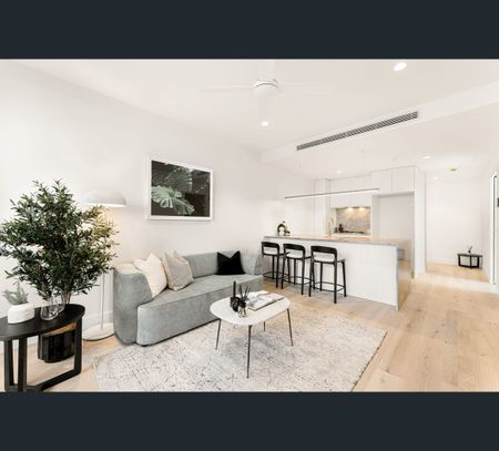 303/959 Ann Street, Fortitude Valley, Qld 4006 - Photo 2
