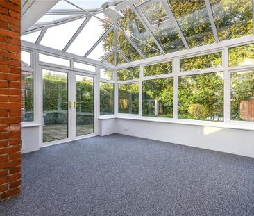 4 bedroom detached house to rent - Photo 4