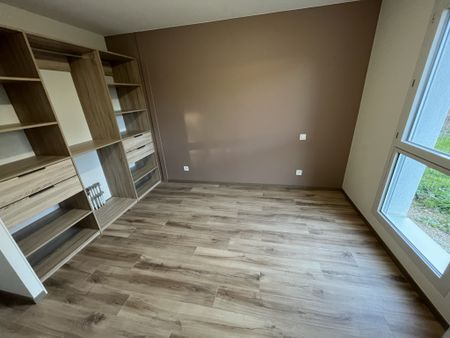 Location Appartement 2 pièces 46m² OLEMPS 12510 - Photo 2